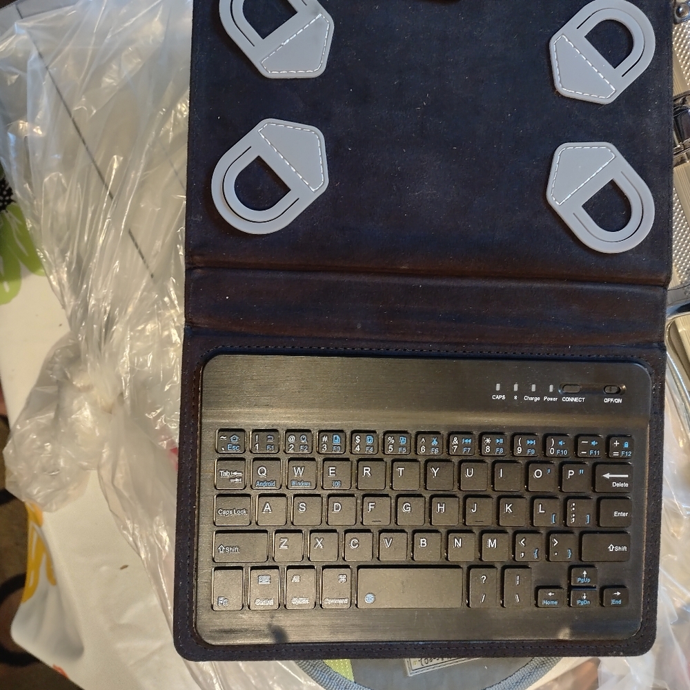 Bluetooth keyboard